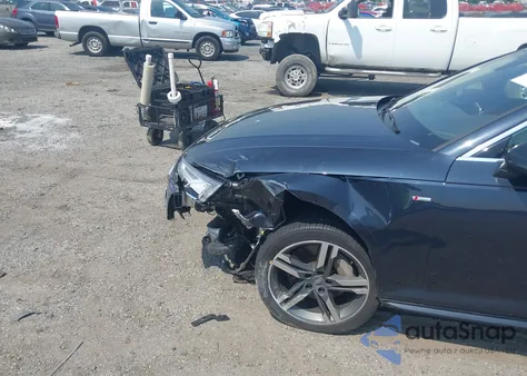 2018 Audi A4 2.0T Premium/2.0T Tech Premium z USA, uszkodzony, nr VIN WAUENAF46JA083515